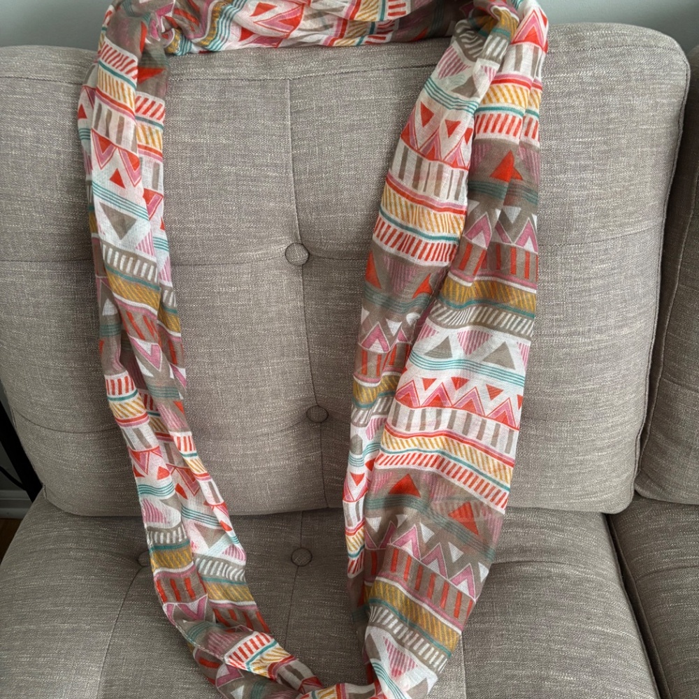 Aztec infinity scarf - Picture 2 of 2